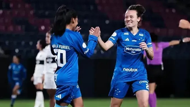 Imagem de destaque do post: Cruzeiro bate Olimpia e garante liderança do grupo na Libertadores feminina