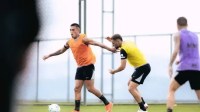 Cuello evolui em recuperação e pode reforçar o Atlético-MG contra o Grêmio