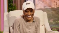 Dionne Warwick cancela show e diz que não consegue mais "ficar de pé"