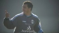 Morre Émerson Leal, ex-volante do Grêmio que teve infarto durante partida