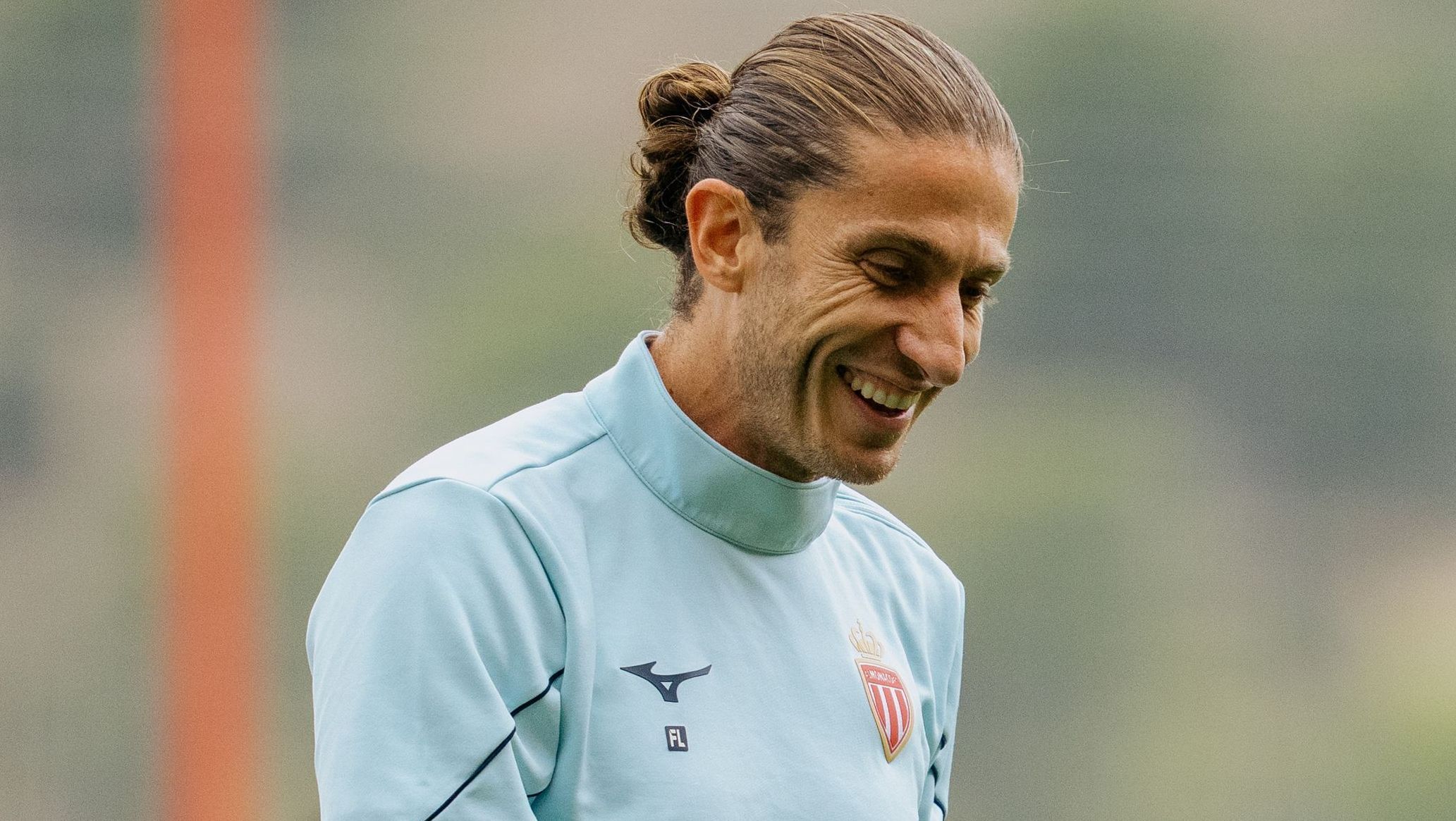 Jornal espanhol exalta início "invencível" do técnico Filipe Luis no Monaco