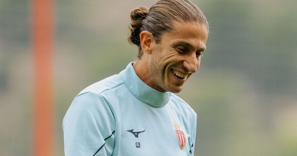 Jornal espanhol exalta início “invencível” do técnico Filipe Luis no Monaco