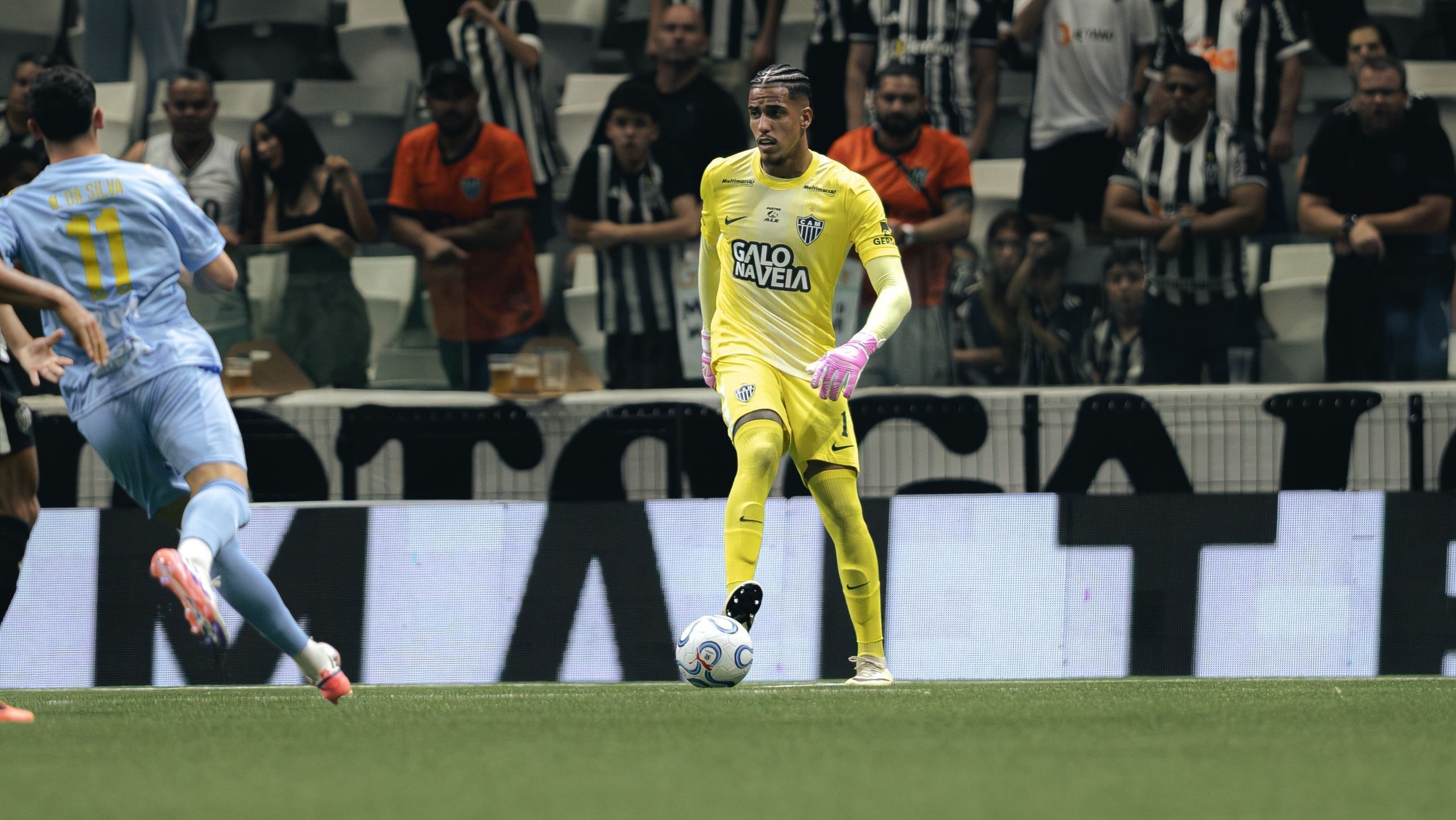 Imagem de destaque do post: Everson ou Delfim: “Barba” abre o jogo sobre disputa no gol do Atlético-MG