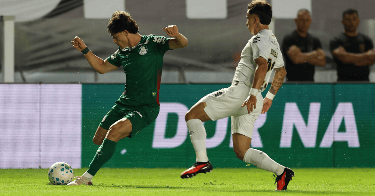 Jogadores Do Santos Contestam Penalti Nao Marcado Contra O Palmeiras Veja
