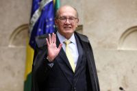 Fachin fala em “empenho incansável” do TSE em meio à embate com a Corte