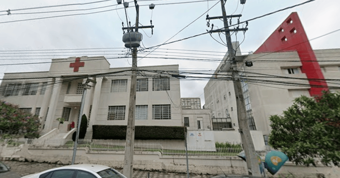 Paraná medical council investigates wrong-knee implant in 72-year-old woman