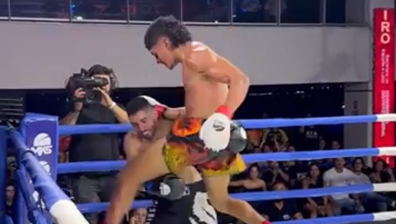VÍDEO: brasileiro viraliza com nocaute de joelho em luta de kickboxing