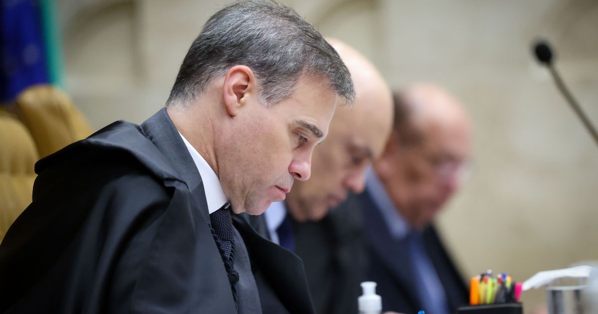 Defesa de primo de Vorcaro pede a Fachin que devolva processo a Mendonça