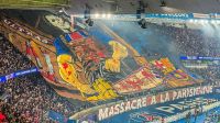 Barcelona denuncia PSG à Uefa por mosaico com "Massacre da Serra Elétrica"