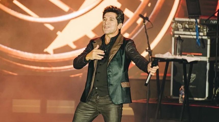 Cantor Daniel em alto mar em seu cruzeiro temático