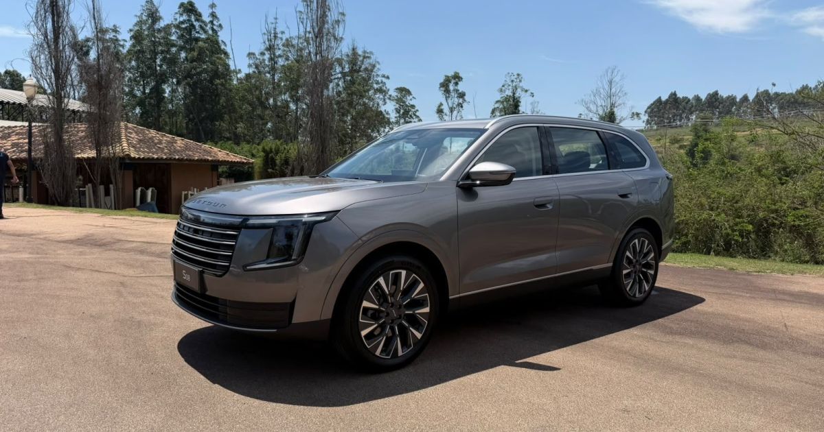 Jetour S08 tem preço agressivo e muitos itens de carros de luxo; confira