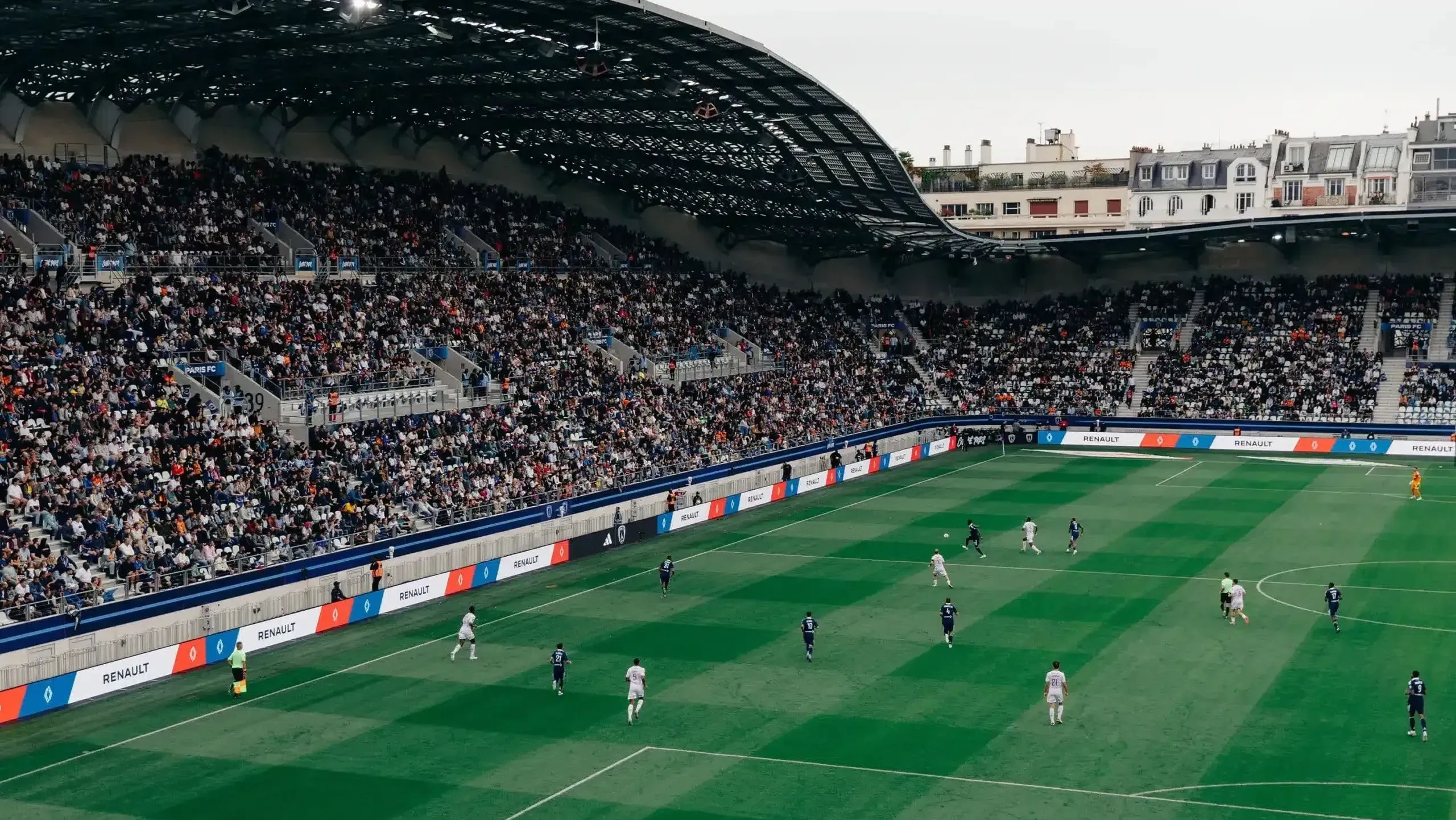 Saiba tudo sobre Paris FC x Rennes, que terá transmissão da CNN e Itatiaia