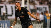 Autor do gol do acesso do Santa Cruz à Série B jogou com três fraturas