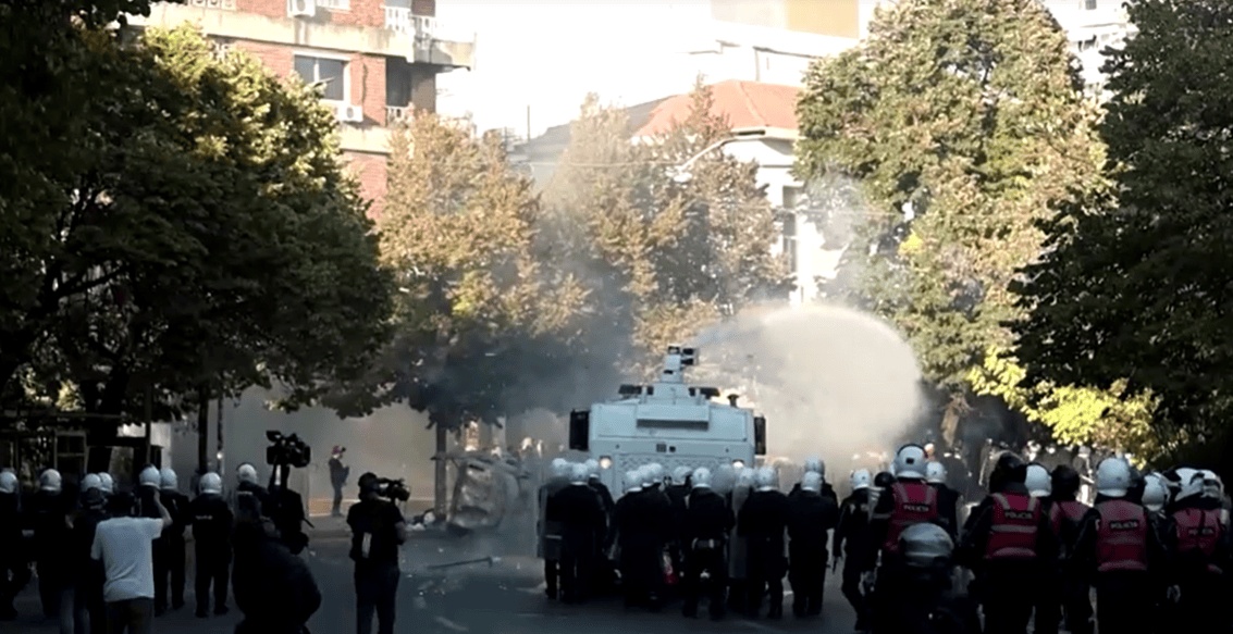 Geração Z lidera protestos na Europa e pressiona governos; entenda