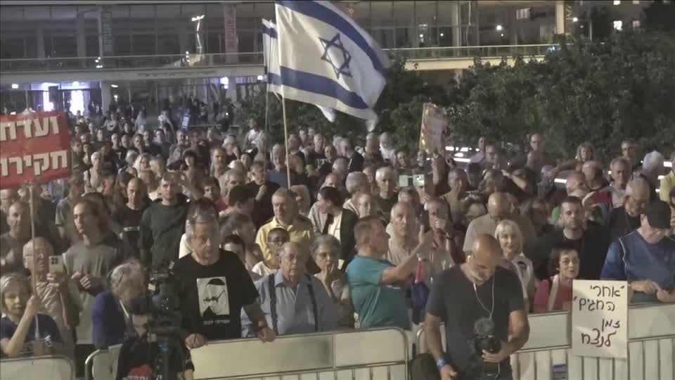 Protestos em Israel marcam três anos desde 7 de outubro • Reuters