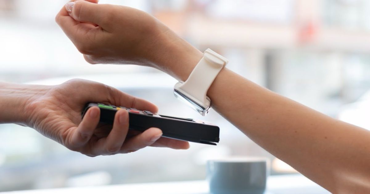 Wearables bancários: o que diferencia o Inter de outras fintechs que testam