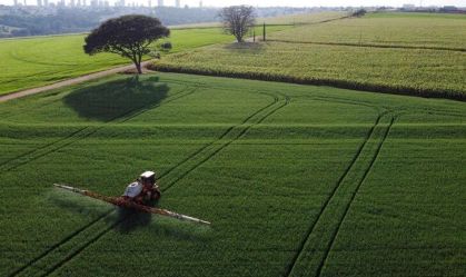 Setor agrícola do Brasil pede R$ 1,5 bilhão à Fazenda diante de escassez de crédito