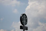 Justiça aprova recuperação judicial da operadora da Starbucks no Brasil