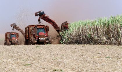 Produção de etanol do Brasil cresce com impulso do milho após queda na safra de cana