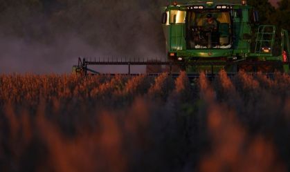 Selic agrava retração do crédito no agro, diz Serasa Experian