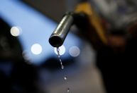 Governo quer aumentar mistura de etanol na gasolina para 30% em junho