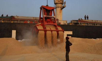 Soja fecha em leve alta em Chicago com expectativa de compras chinesas