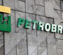 Petrobras: ações recuam após plano de investimento