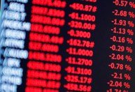 Mercado tem dia de apreensão com “debandada” no Ministério da Economia