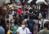 IBGE: apesar de auxílio emergencial, pandemia tirou R$ 10,6 bi dos brasileiros