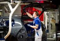 Volkswagen prevê escassez de chips ainda persistente em 2022