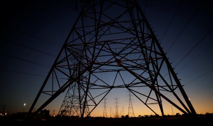 Governo deve priorizar lacunas na transmissão de energia a Manaus e Boa Vista em futuros leilões
