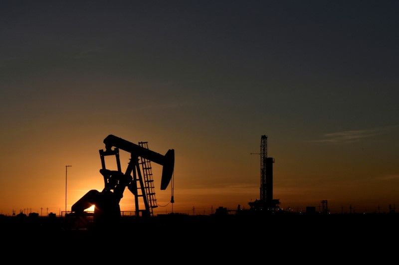 Imagem de destaque do post: Entenda por que o preço do petróleo disparou com a guerra entre Ucrânia e Rússia