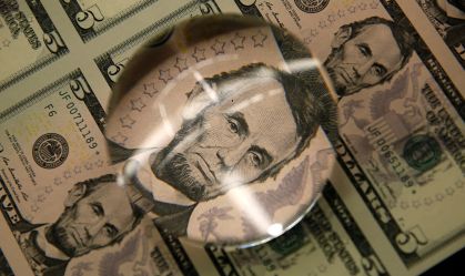 Diretor do BC diz que conta em dólar seguirá limitada, sem ampliação a famílias