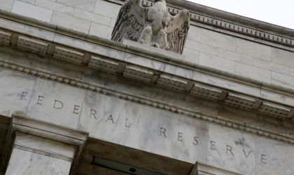 Relatório do Fed diz que trabalho e salários podem impulsionar inflação