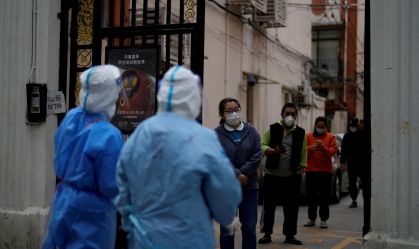 Xangai diminui restrições contra Covid-19 para 12 milhões de habitantes