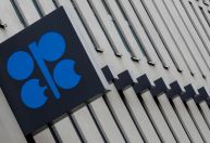 Opep+ mantém plano de aumentar produção de petróleo em agosto