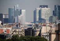 Confiança do investidor na zona do euro cai por temores de recessão, diz instituto