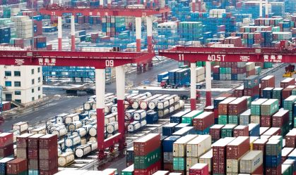 Exportações da China para os EUA caem 27% em setembro na comparação anual
