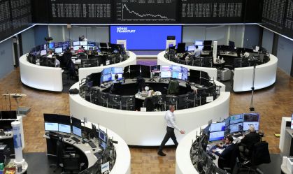 Ações europeias caem pelo 6° pregão consecutivo com preocupações sobre BCs