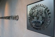 PIB dos EUA no 3º tri supera projeções do FMI, mas crescimento é volátil, diz autoridade