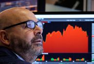 Wall Street abre em baixa com investidores à espera de sinal do Fed