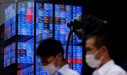 Apesar da recessão, bolsa do Japão alcança melhor desempenho desde 1989