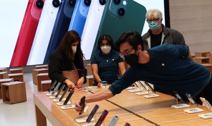 Apple e outras empresas têm atrasos na produção devido à Covid-19 na China