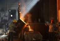 Minério de ferro sobe com otimismo contínuo sobre demanda da China