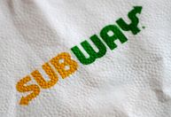 Subway anuncia que avalia venda da empresa