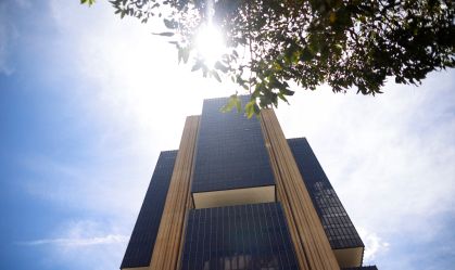 Após queixas sobre demora, BC diz que Sistema Valores a Receber está a "plena carga"
