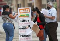 Mais de 40% das empresas devem contratar no 2º trimestre, aponta pesquisa
