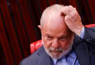 Lula se queixa sobre disputa de cotados ao STF e nome de Zanin segue favorito