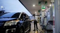 Gasolina mais barata começa a valer nesta terça (3) após corte da Petrobras