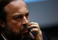 Petrobras trabalhou contra o Brasil, diz ministro de Minas e Energia